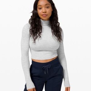 ISO Lululemon all aligned mock neck size 4